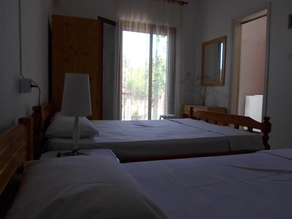Bozelia Apartments Toroni Cameră foto